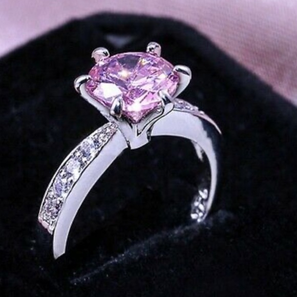 Luxury💎 925 sterling silver Ring - Picture 3 of 5